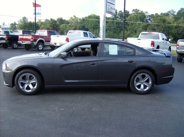 2013 Dodge Charger SE