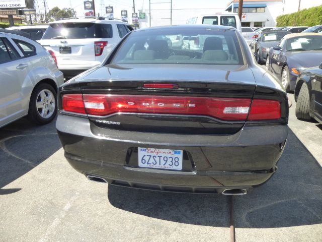 2013 Dodge Charger LS Flex Fuel 4x4 This Is One Of Our Best Bargains