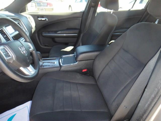 2013 Dodge Charger SE
