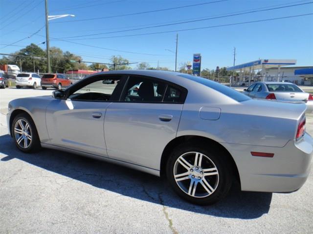 2013 Dodge Charger SE