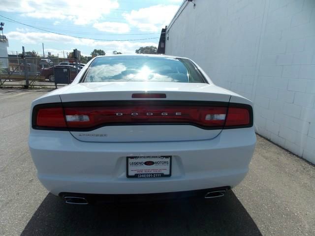 2013 Dodge Charger SE