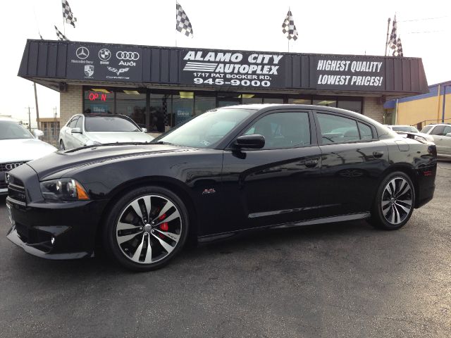 2013 Dodge Charger XLS 4WD