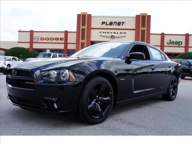 2013 Dodge Charger Deluxe Convertible