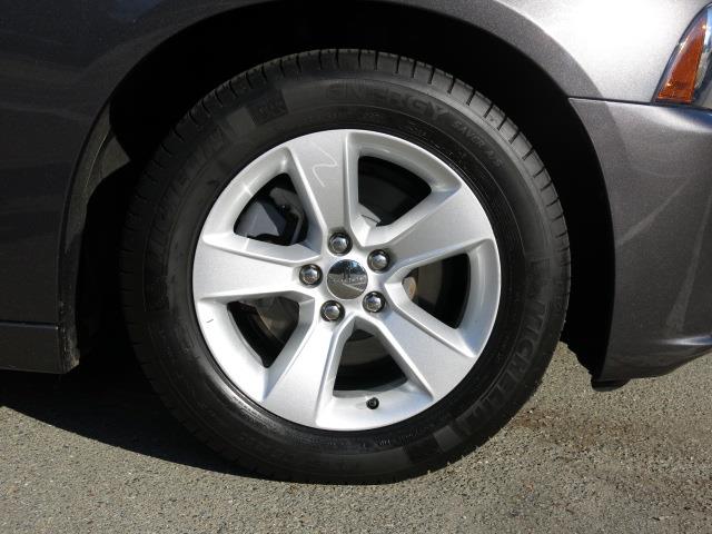 2013 Dodge Charger SE