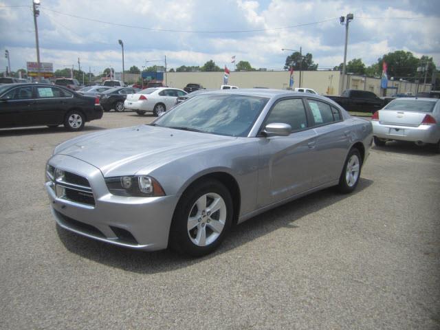 2013 Dodge Charger SE