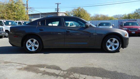 2013 Dodge Charger SE