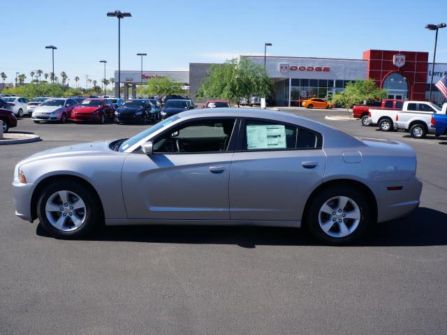 2013 Dodge Charger SE