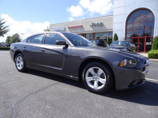 2013 Dodge Charger SE