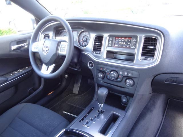 2013 Dodge Charger SE