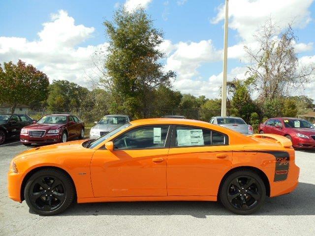 2014 Dodge Charger Deluxe Convertible