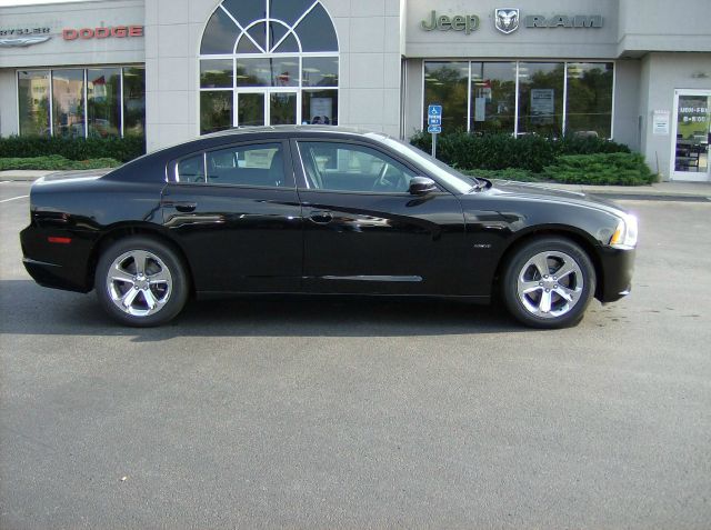 2014 Dodge Charger Deluxe Convertible