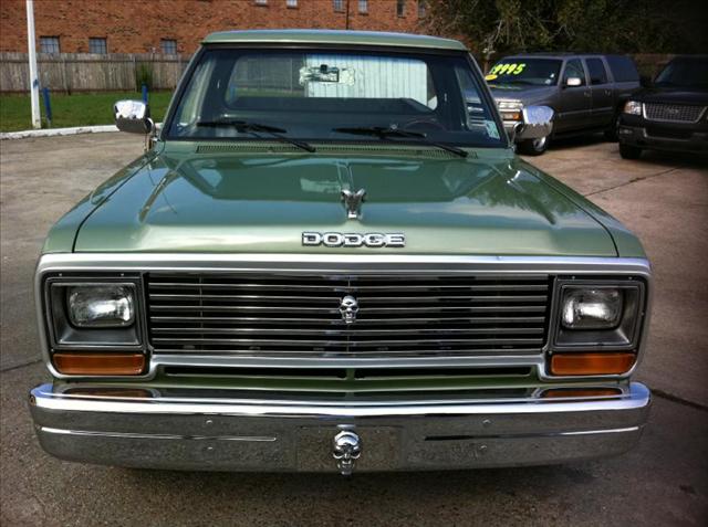 1988 Dodge D100 Pickup Bose Audio