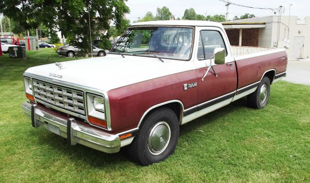 1985 Dodge D150 Pickup 4wd