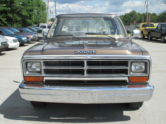 1989 Dodge D150 Pickup 5dr HB (natl) Hatchback