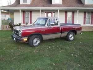 1992 Dodge D150 Pickup X