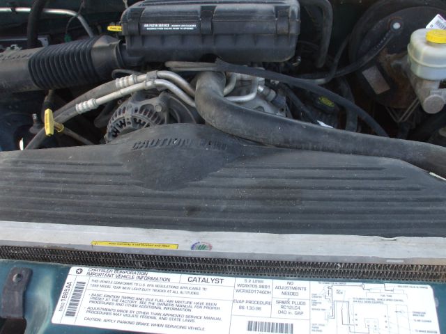 1998 Dodge D150 Pickup SLT