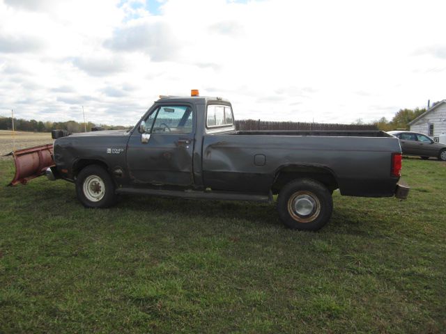 1988 Dodge D250 Pickup Unknown