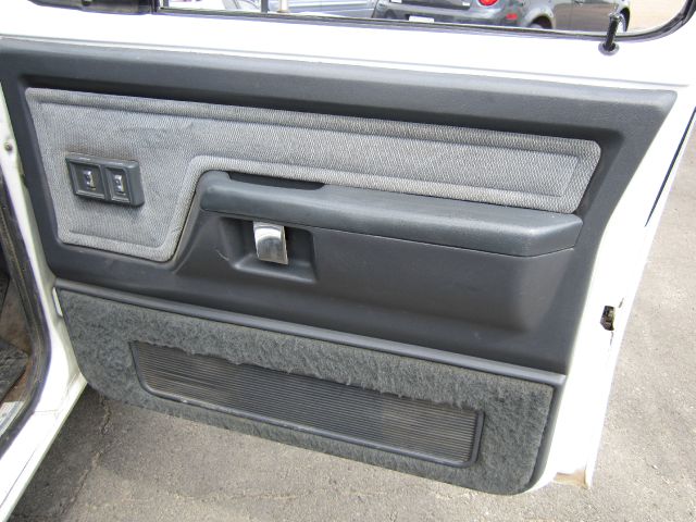 1992 Dodge D350 Pickup Coupe 2SS