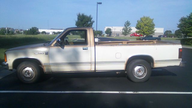 1987 Dodge Dakota Crew Cab 4WD