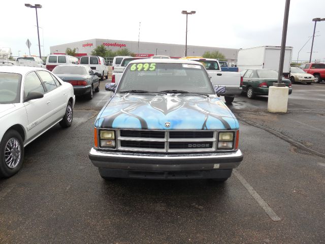 1989 Dodge Dakota Lariat 4D Crew Cab Truck