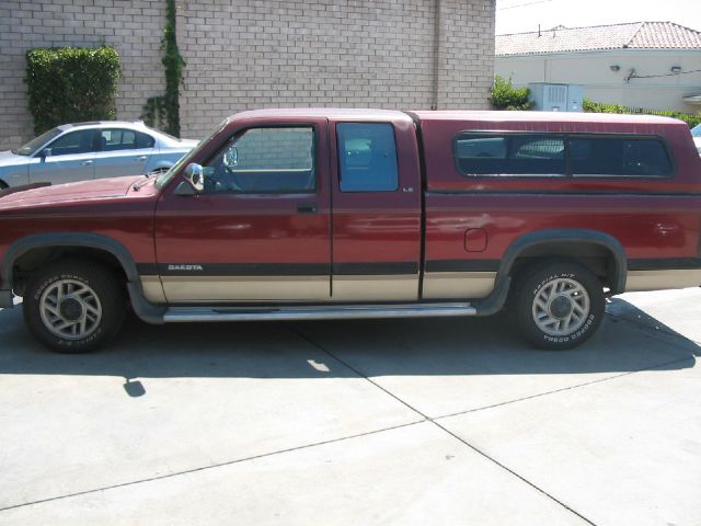 1992 Dodge Dakota Hybrid Sedan 4D