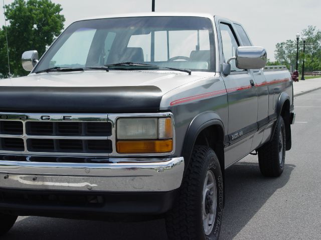 1993 Dodge Dakota 52C