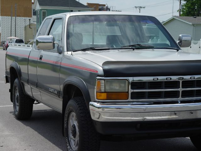 1993 Dodge Dakota 52C