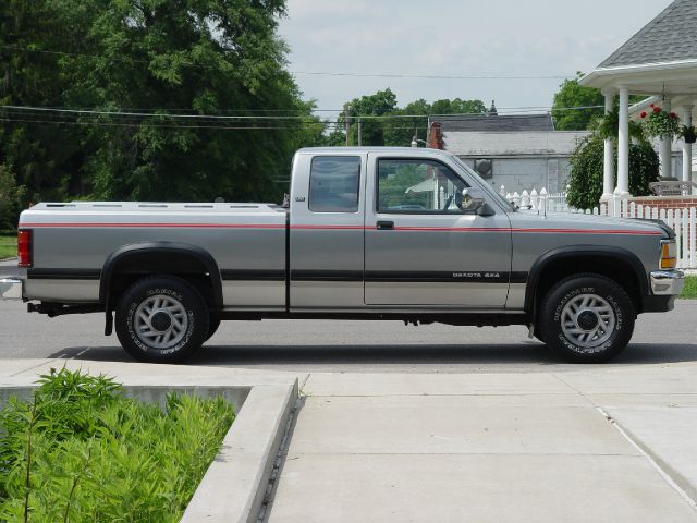 1993 Dodge Dakota 52C
