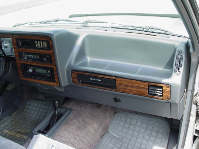1993 Dodge Dakota 52C