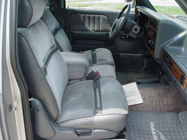 1993 Dodge Dakota 52C