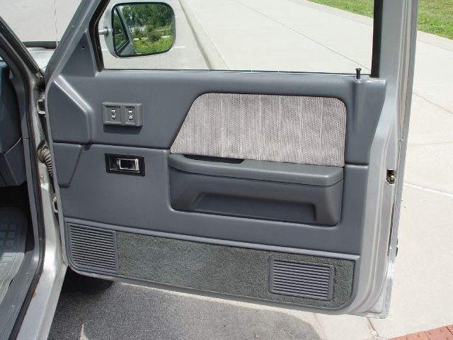 1993 Dodge Dakota 52C