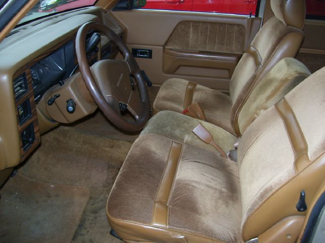 1993 Dodge Dakota Hybrid Sedan 4D