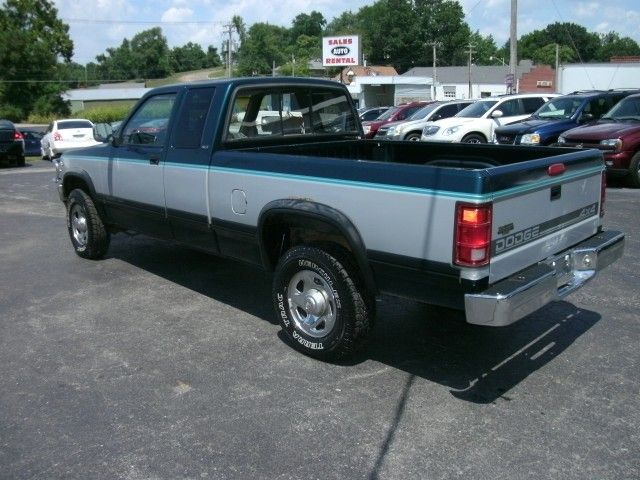 1995 Dodge Dakota SXT Ext Cab