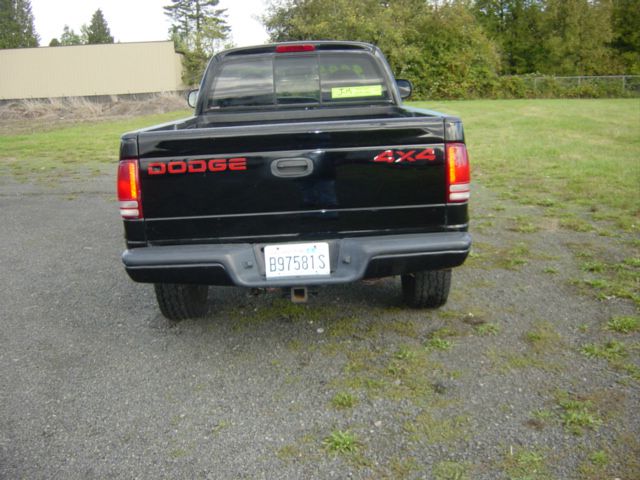 1997 Dodge Dakota 2dr Sport Coupe AMG