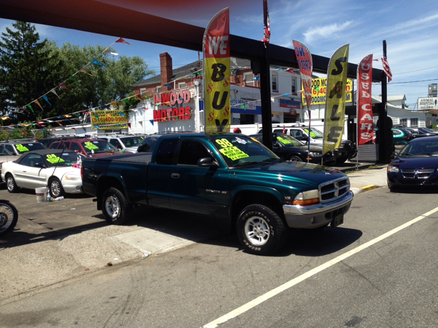 1998 Dodge Dakota 2500 Xtnded Cargo Van W. Bins