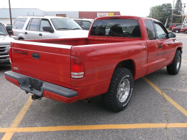 1998 Dodge Dakota Premier 4x4 SUV
