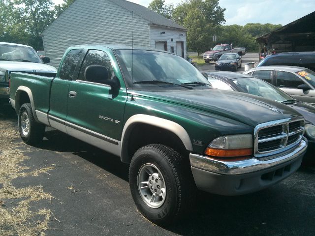 1998 Dodge Dakota 2dr Sport Coupe AMG