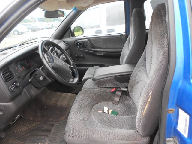 1998 Dodge Dakota Premier 4x4 SUV