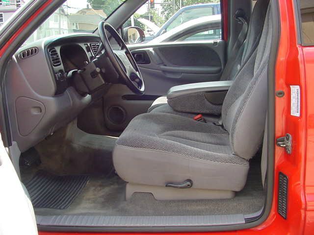 1998 Dodge Dakota Premier 4x4 SUV