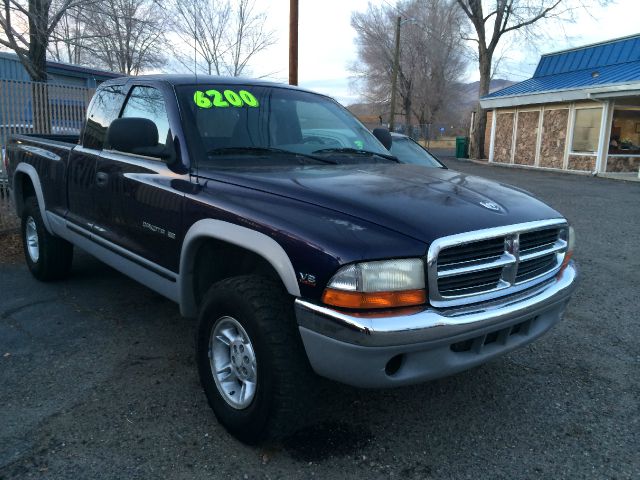 1999 Dodge Dakota 2dr Sport Coupe AMG