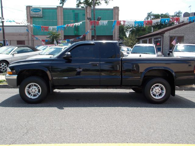 1999 Dodge Dakota 2dr Sport Coupe AMG