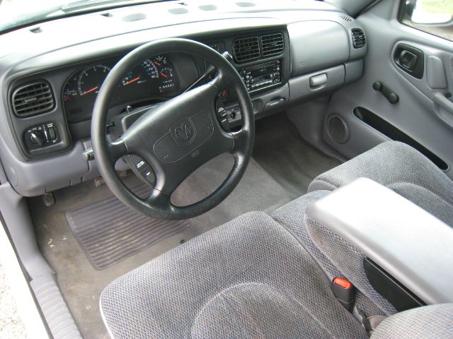 1999 Dodge Dakota 2010 Dodge R/T