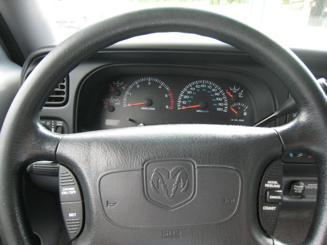 1999 Dodge Dakota 2010 Dodge R/T