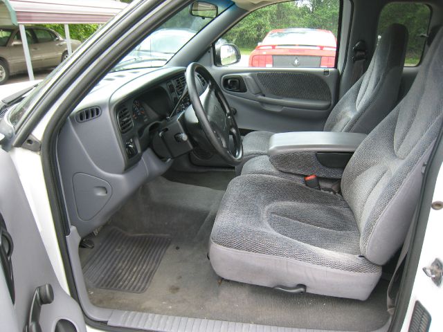 1999 Dodge Dakota 2010 Dodge R/T