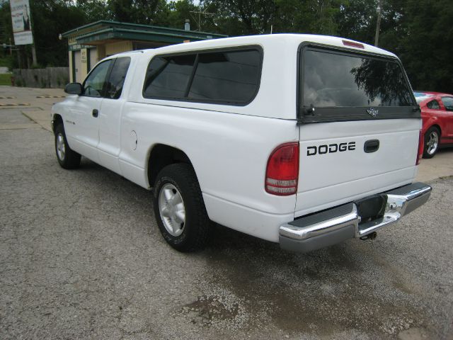 1999 Dodge Dakota 2010 Dodge R/T