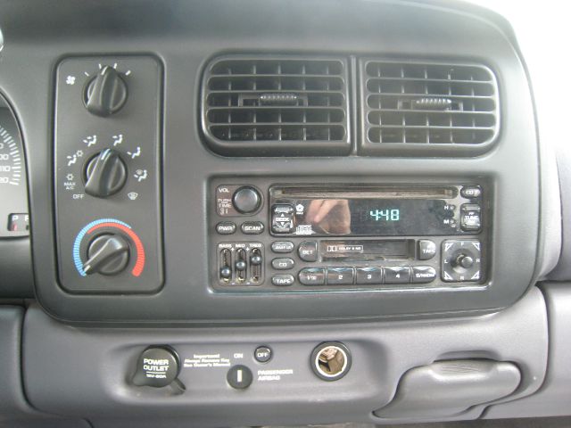 1999 Dodge Dakota 2010 Dodge R/T