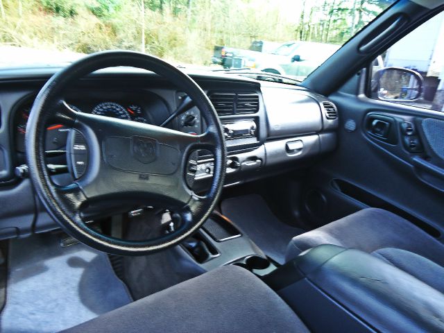 1999 Dodge Dakota 2dr Sport Coupe AMG