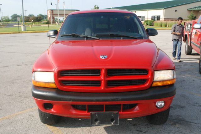 1999 Dodge Dakota 2dr Sport Coupe AMG