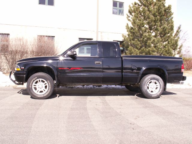 1999 Dodge Dakota 2dr Sport Coupe AMG