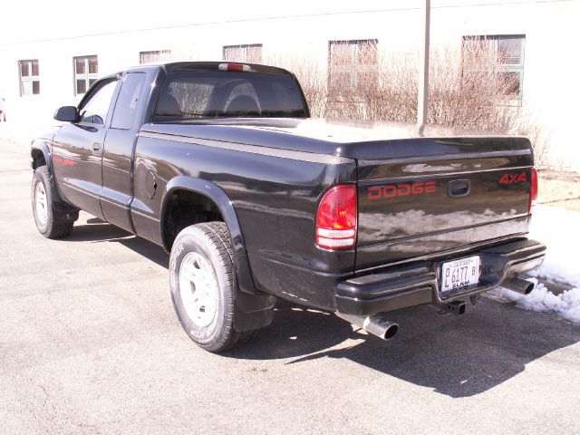 1999 Dodge Dakota 2dr Sport Coupe AMG